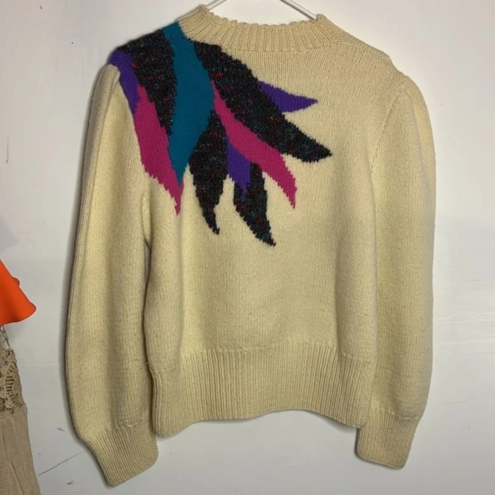 Colorful Patterned Women's Sweater - Picture 4 of 4